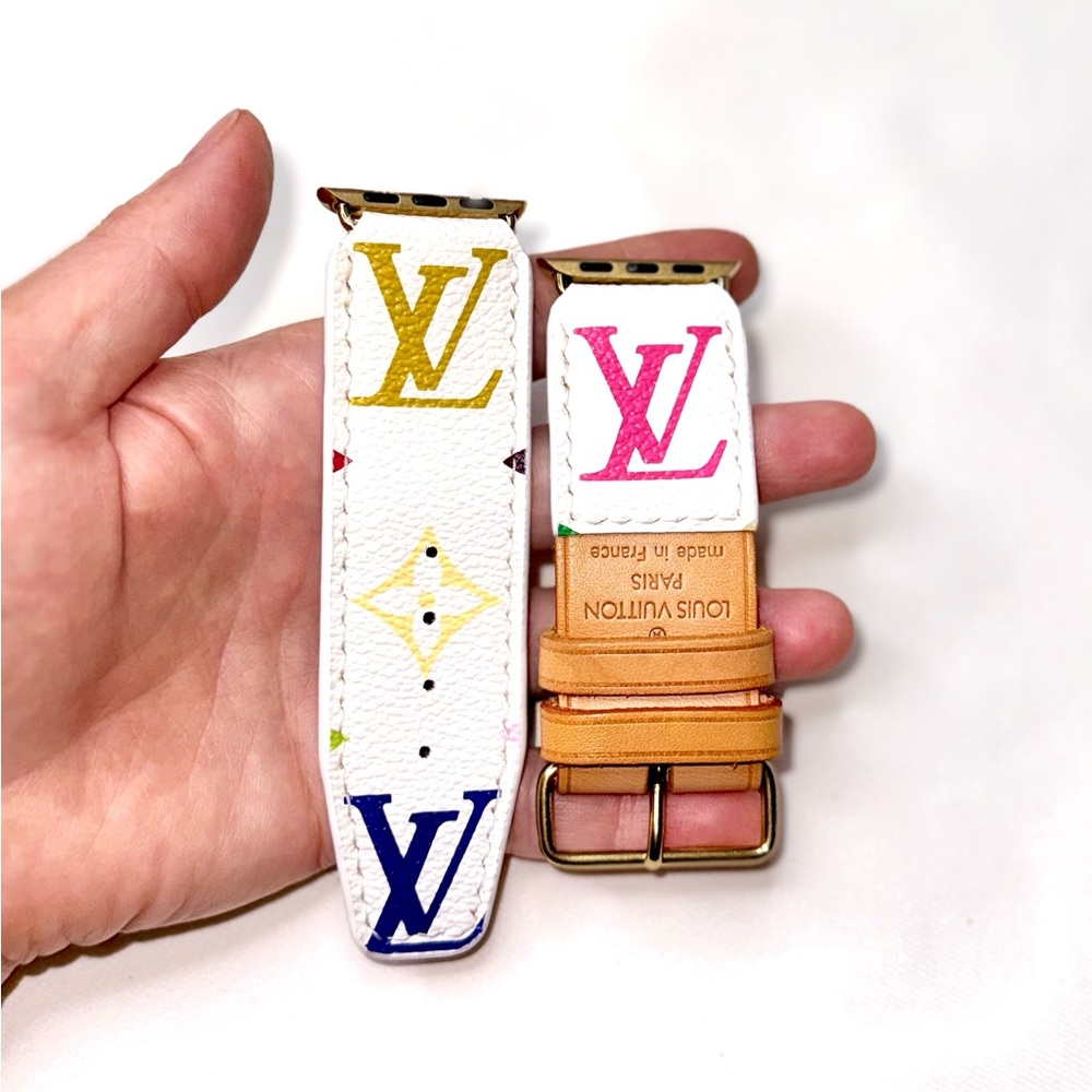 🩷🤍 Louis Vuitton Apple Watch band White multicolor Hand crafted ♻️